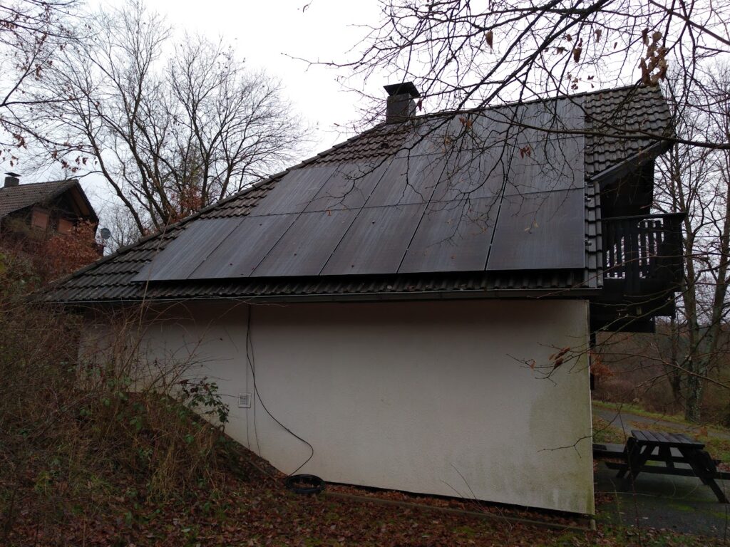 Photovoltaicanlage Waldhaus Frankenau